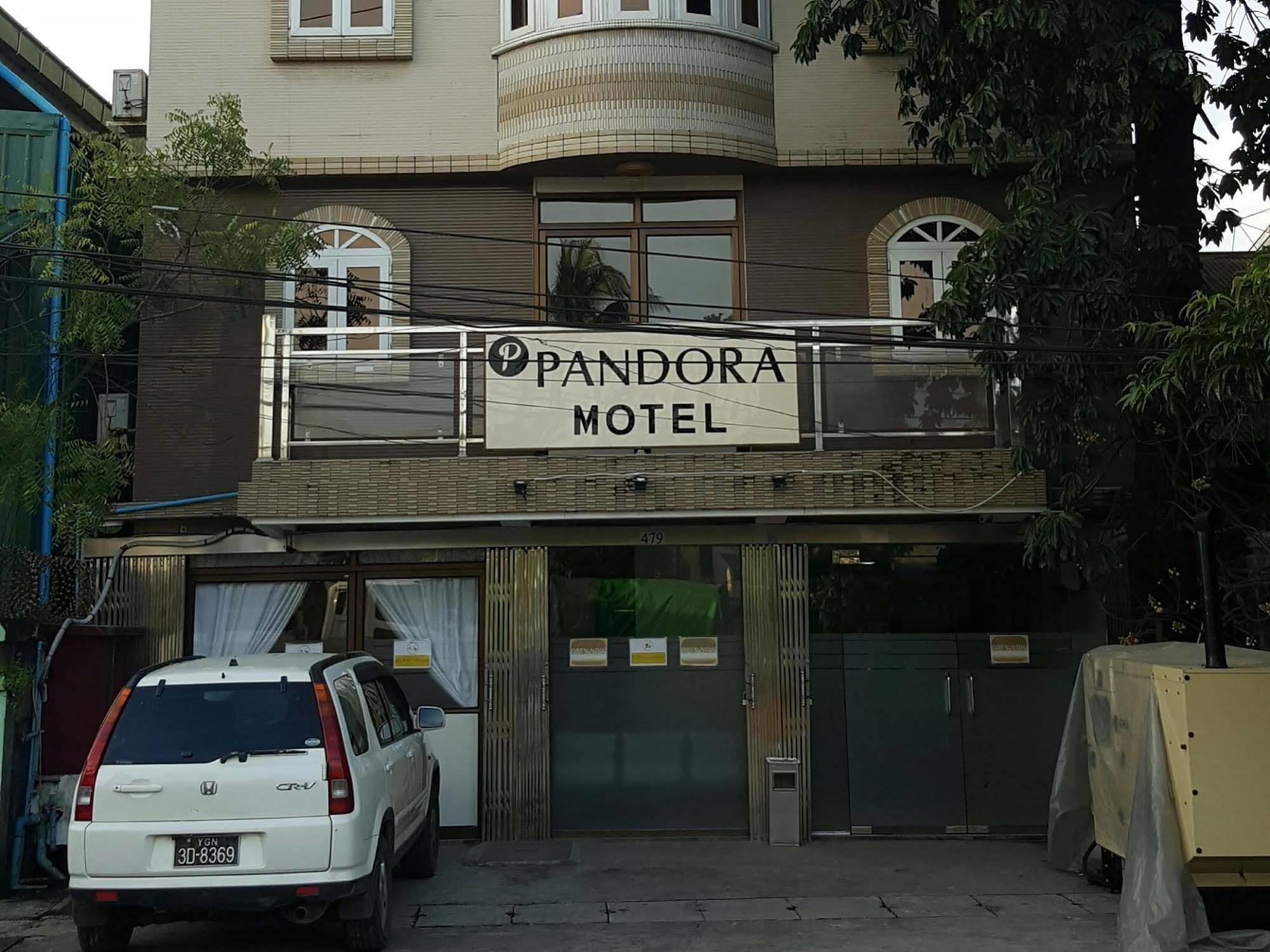 Pandora Motel Yangon Bagian luar foto