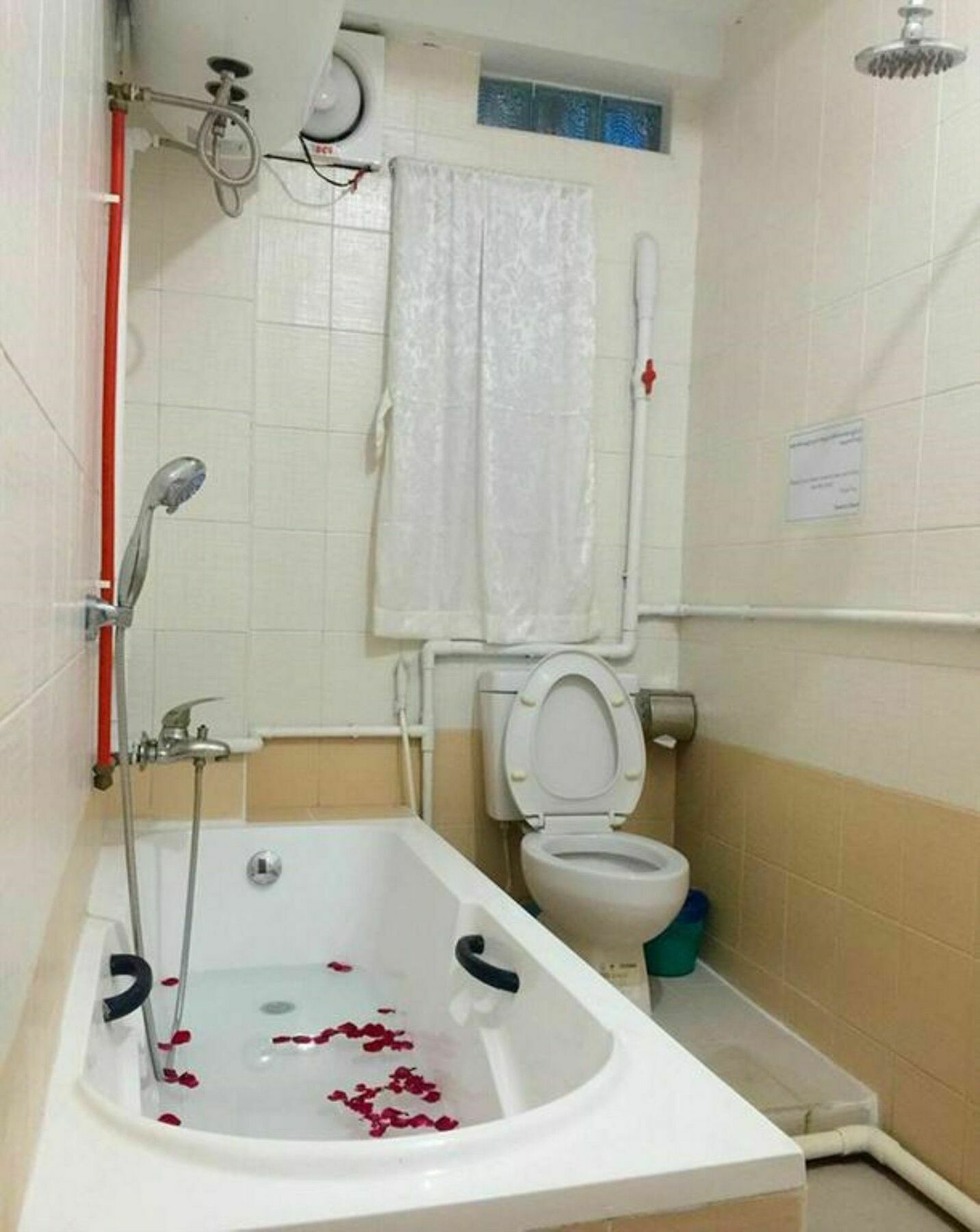 Pandora Motel Yangon Bagian luar foto